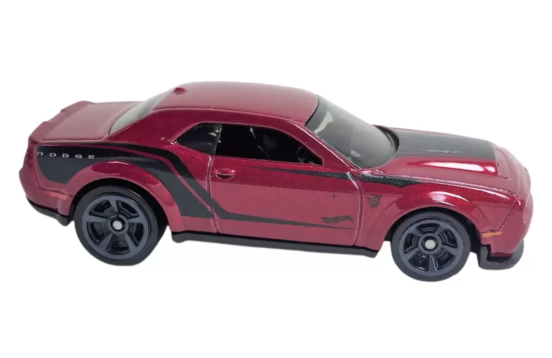 18 Dodge Challenger SRT Demon