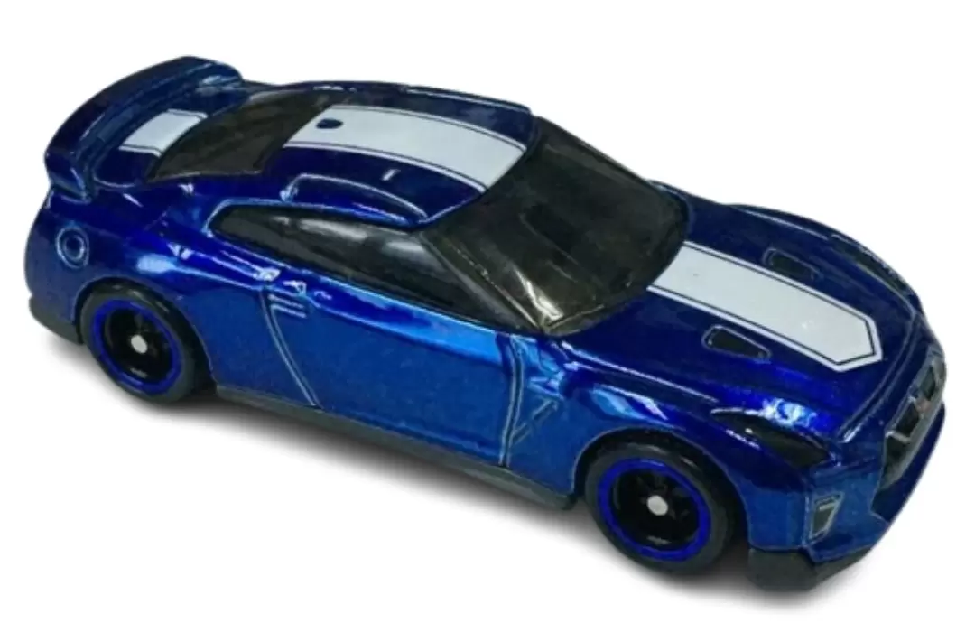 17 Nissan GT-R (R35) 2020 Model 50 Anniversary Version