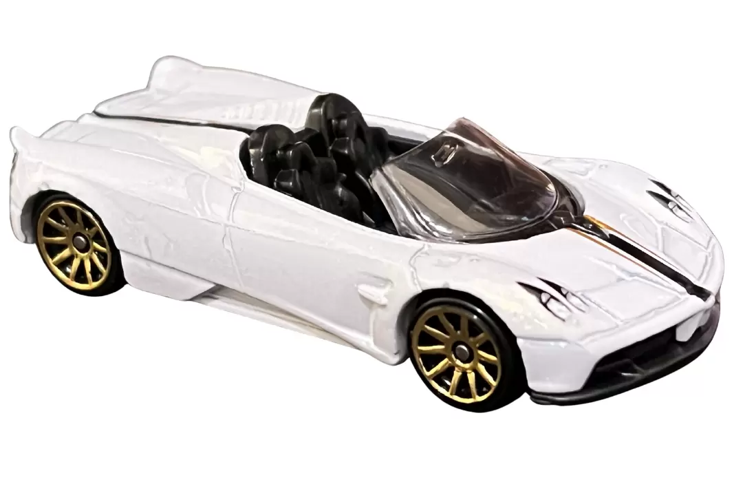 17 Pagani Huayra Roadster