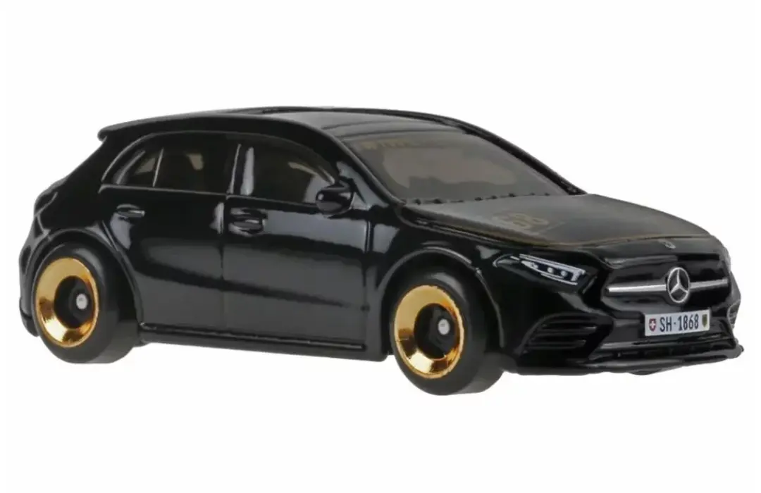 19 Mercedes-Benz A-Class